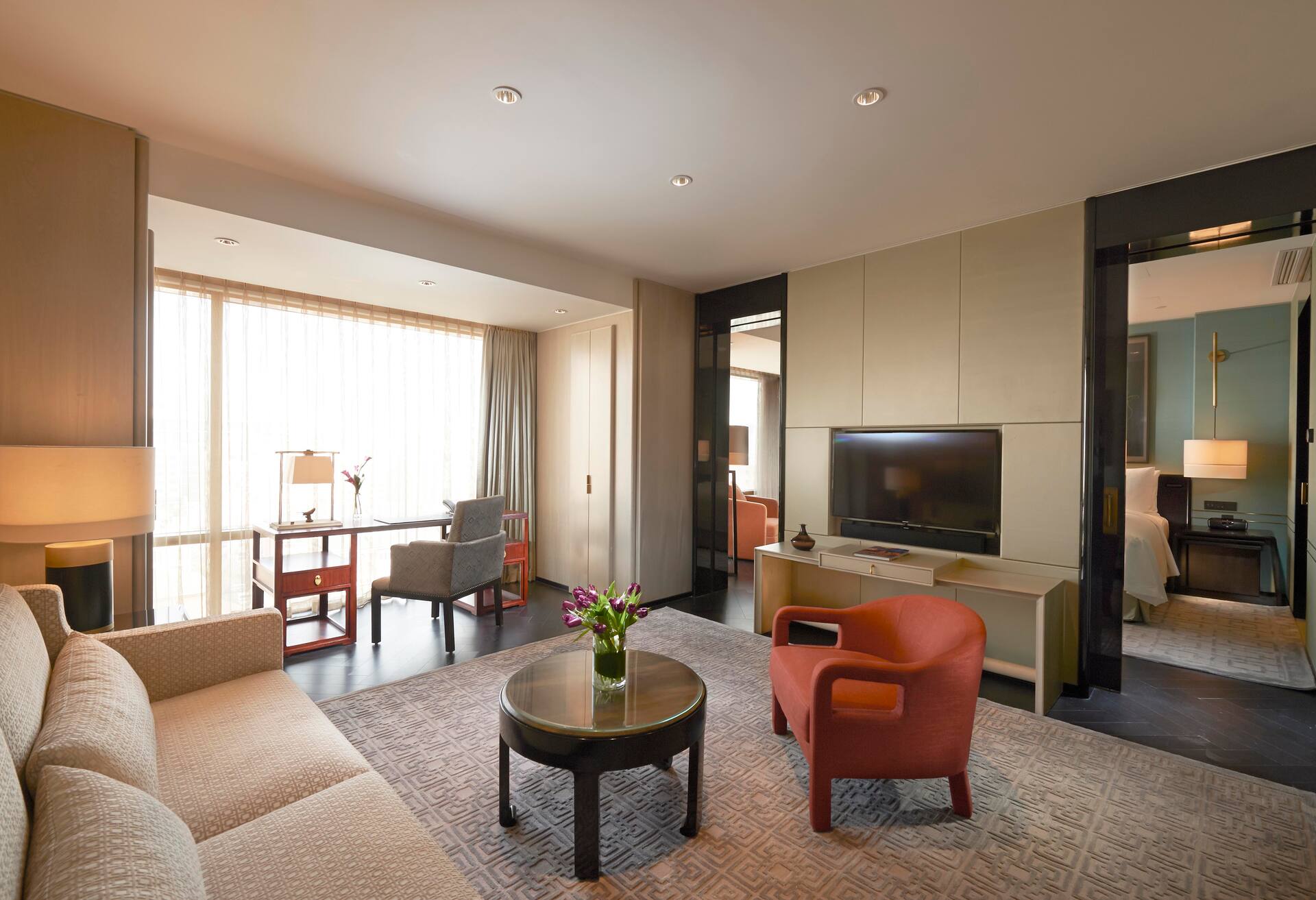 King Deluxe Suite photo 3