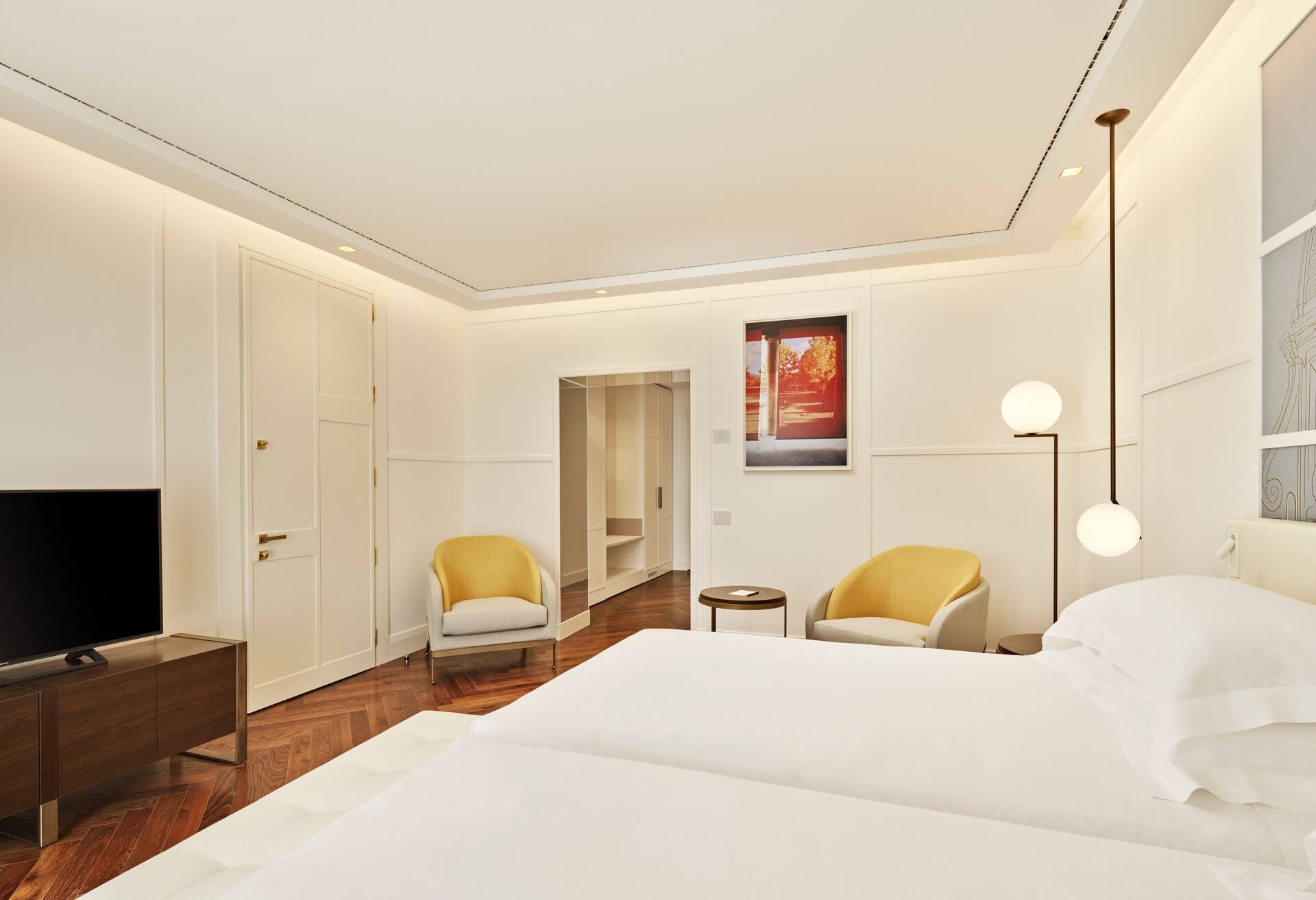 Twin Deluxe Room with Sea View