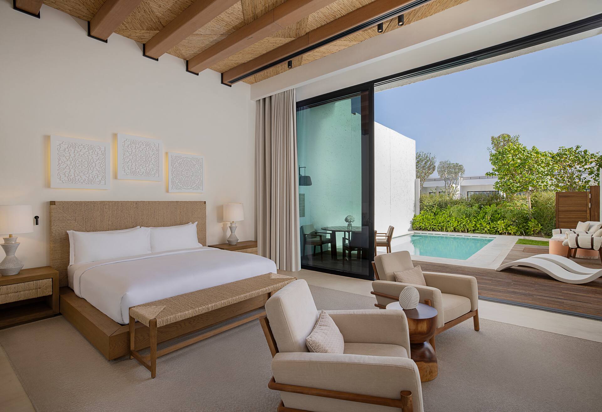 King Junior Suite with Private Pool
