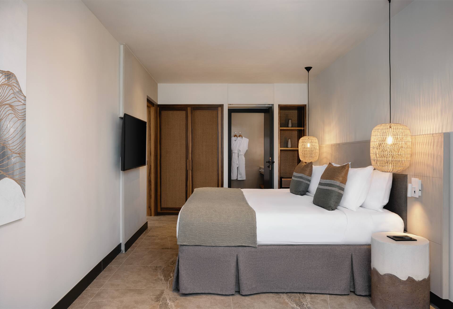 King Sapphire Cozy Suite with Individual Pool