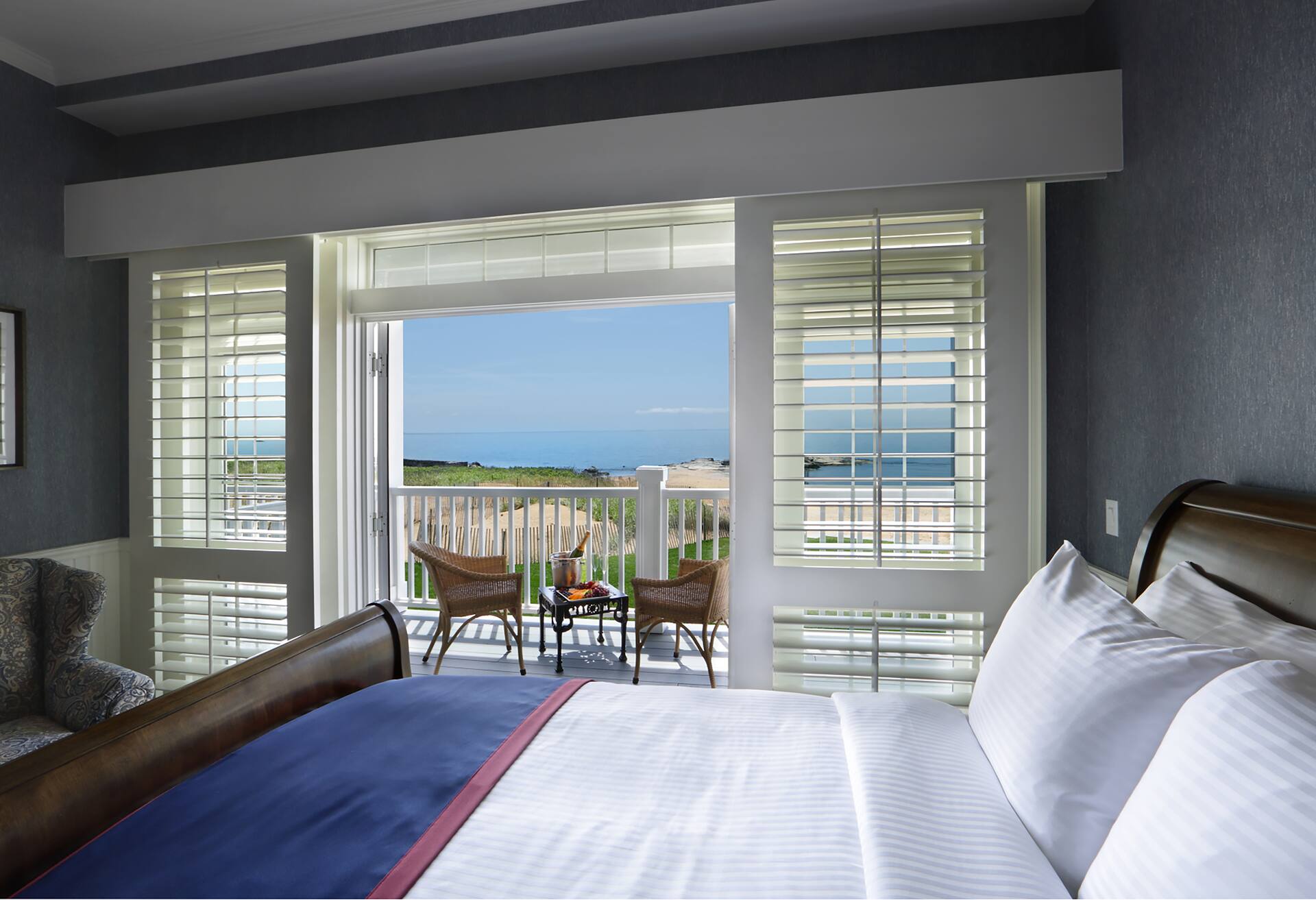 1 King Bed Long Island Sound View photo 3