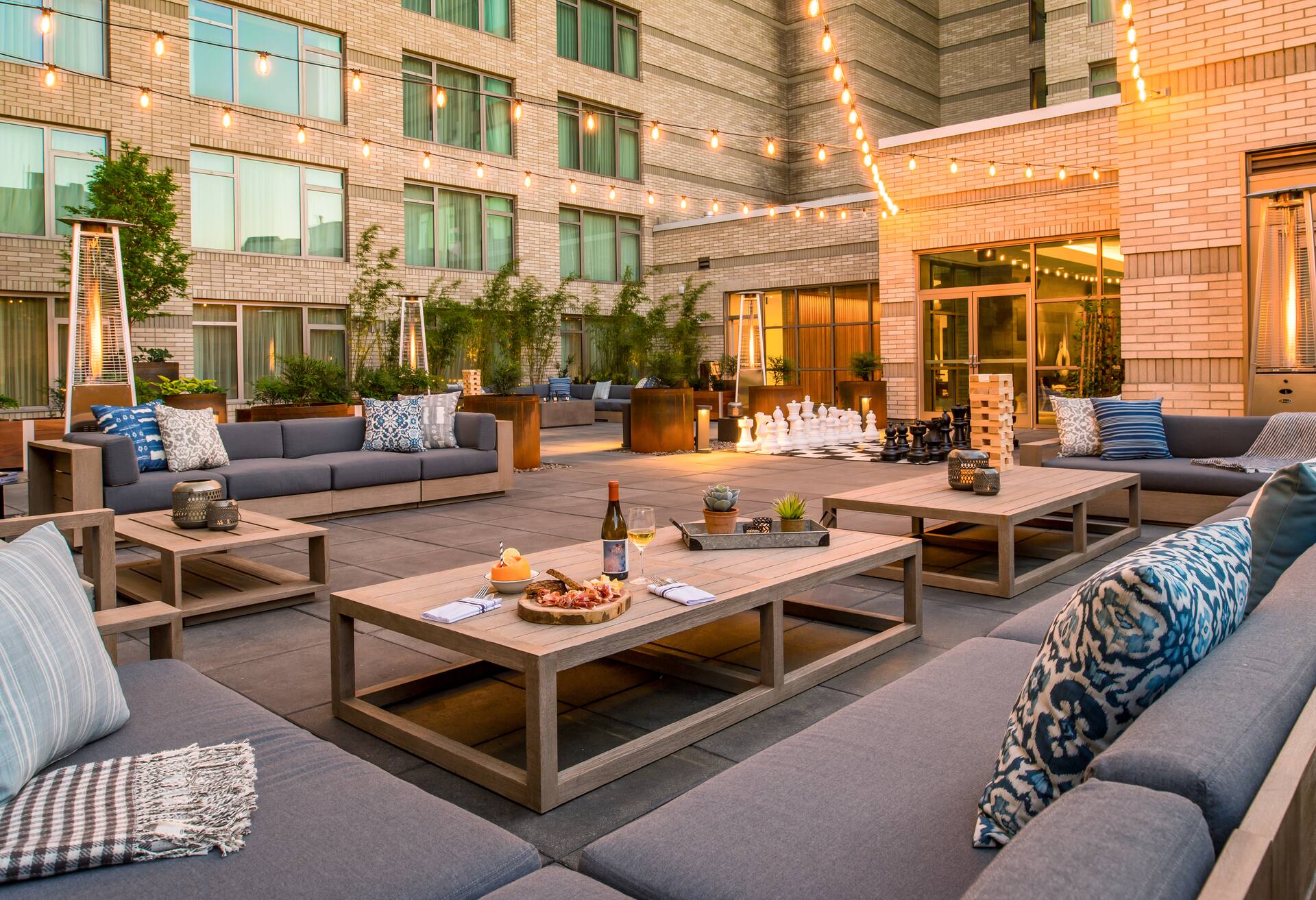 1 King Wellness Room Courtyard View