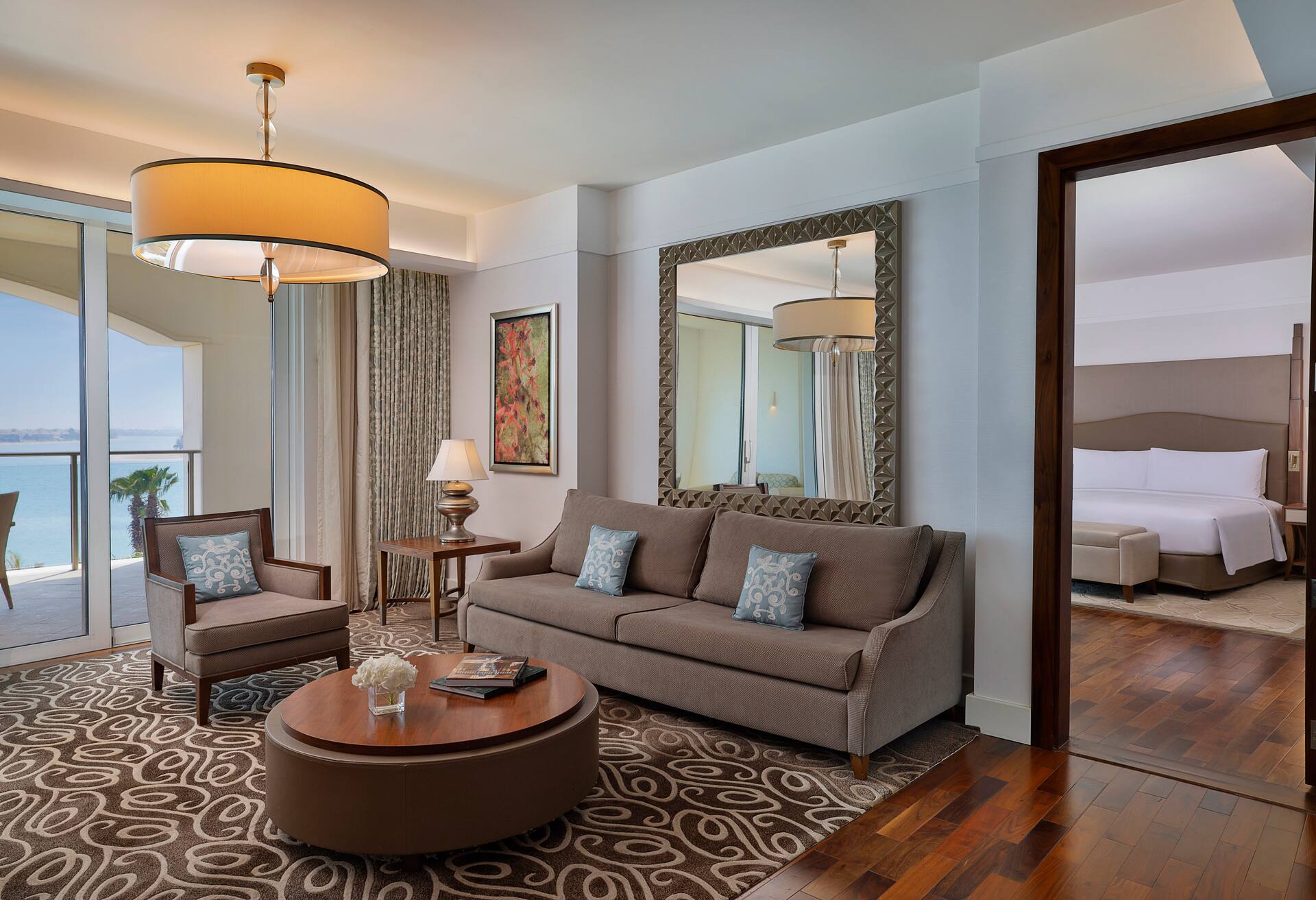 King Deluxe One Bedroom Suite with Sea View