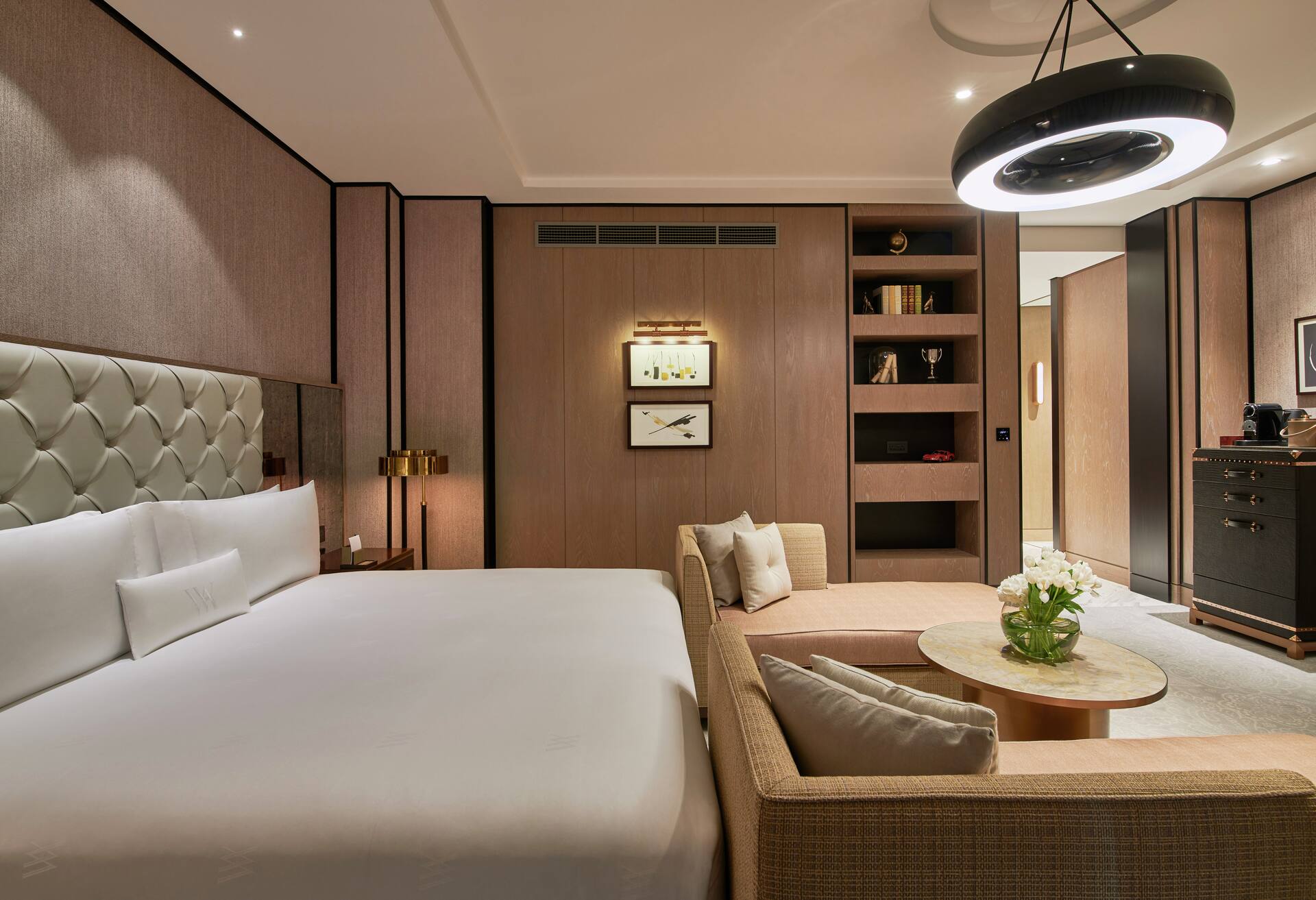 King Grand Deluxe Room City View