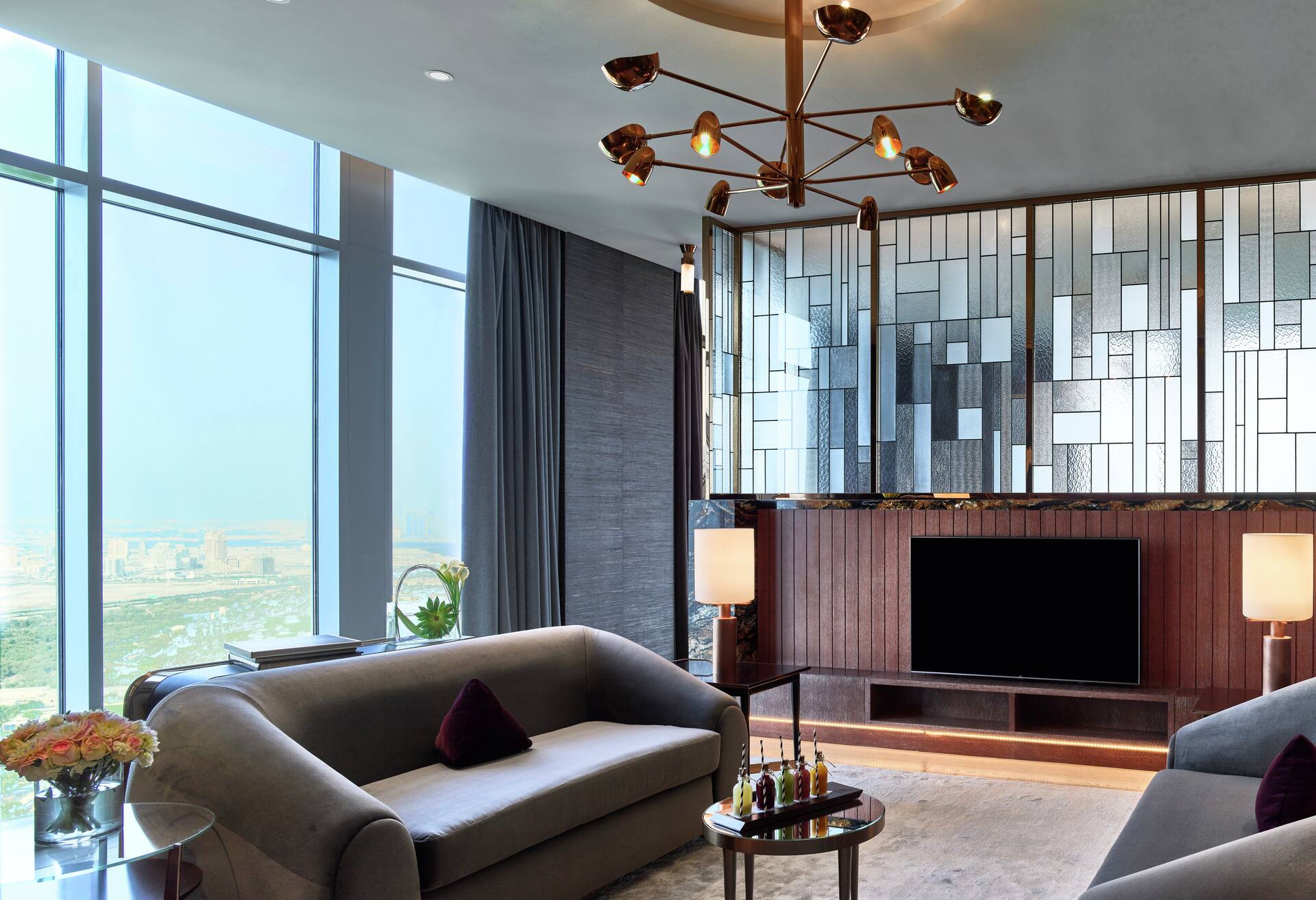 Presidential Suite with 180-degree Dubai View