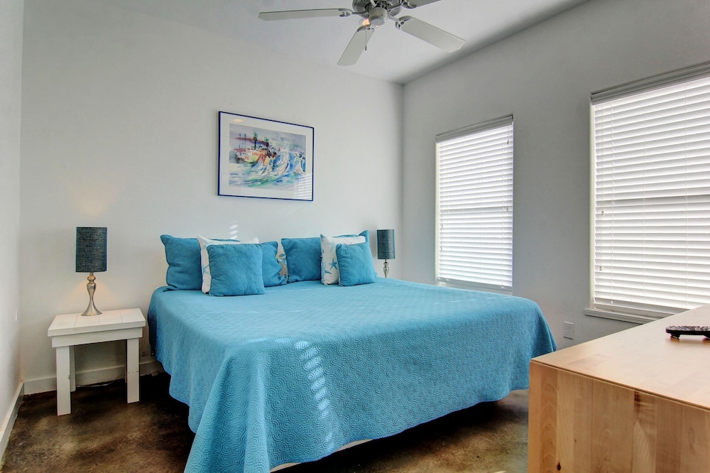 House, 3 Bedrooms photo 1