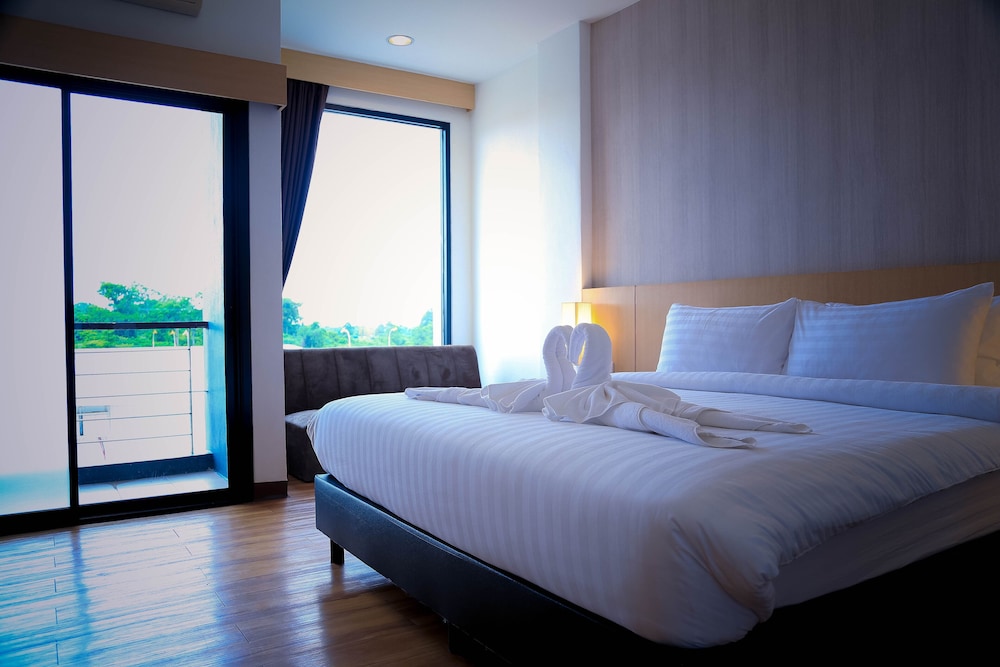 Standard Double or Twin Room photo 1