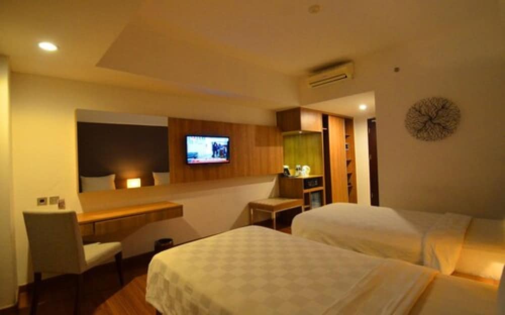 Deluxe Twin Room, 2 Twin Beds photo 3