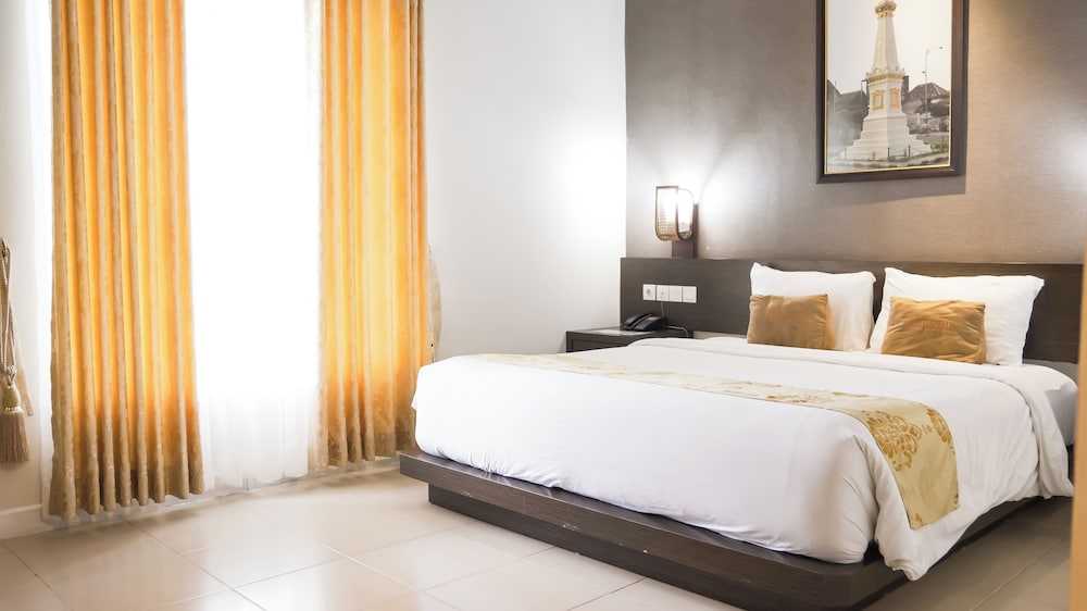 Deluxe Room with View