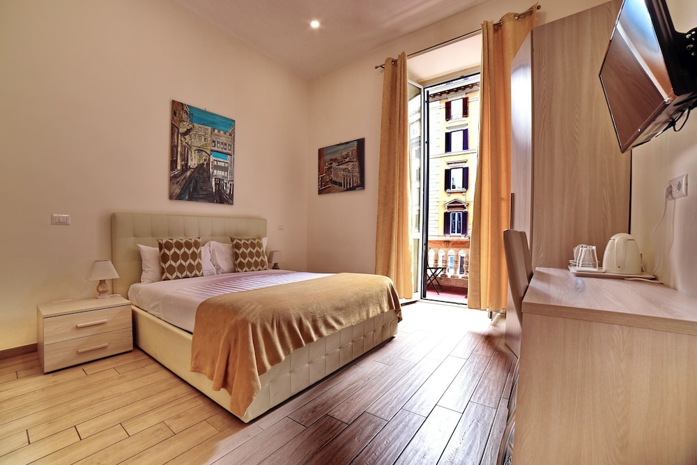 Superior Double Room, Balcony