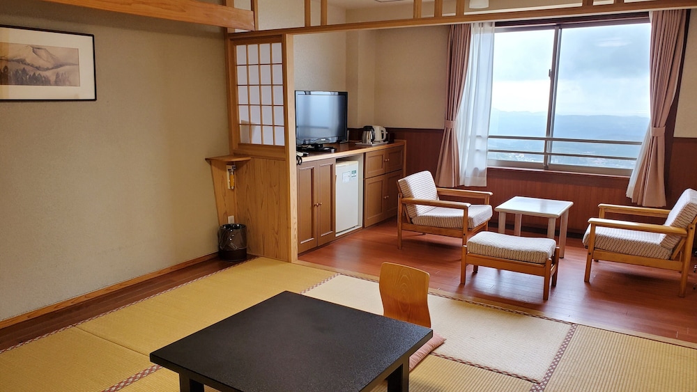 Japanese Room (8 tatami mats)