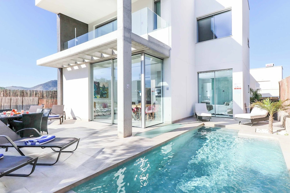 Villa (3 Bedrooms)