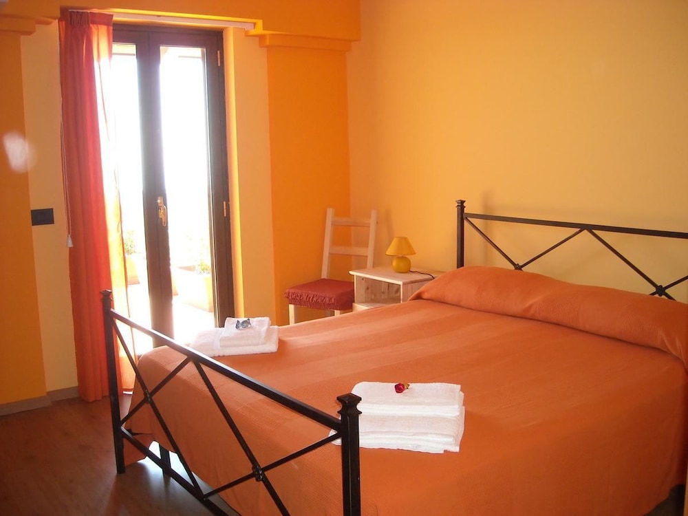 Double Room, Balcony, Sea View photo 1