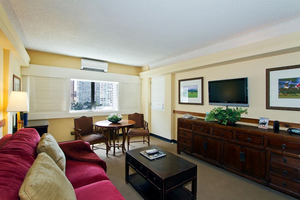 Executive Suite, 1 Bedroom, Kitchenette - Photo 7