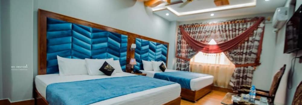 Executive Quadruple Room