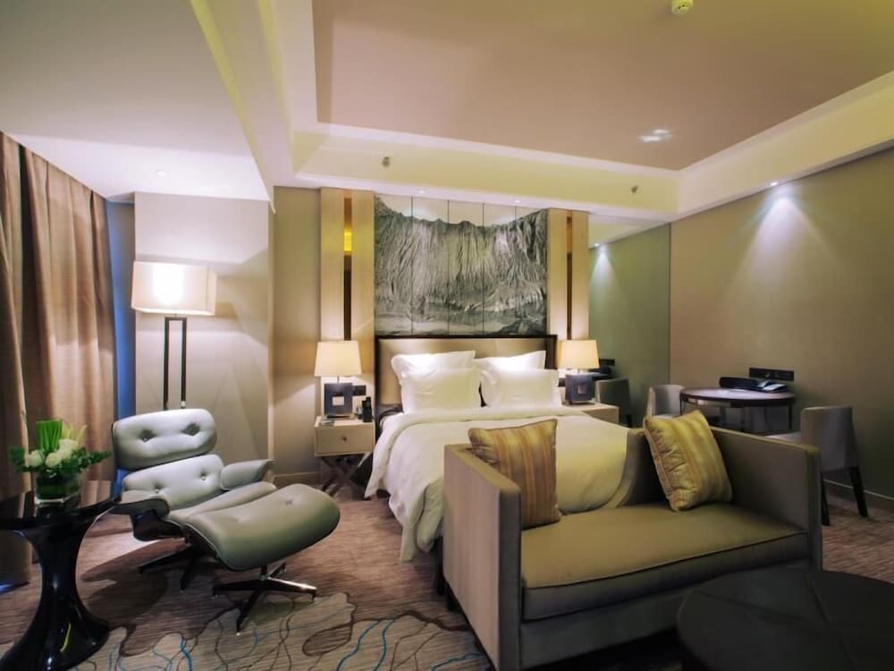 Business Deluxe Room