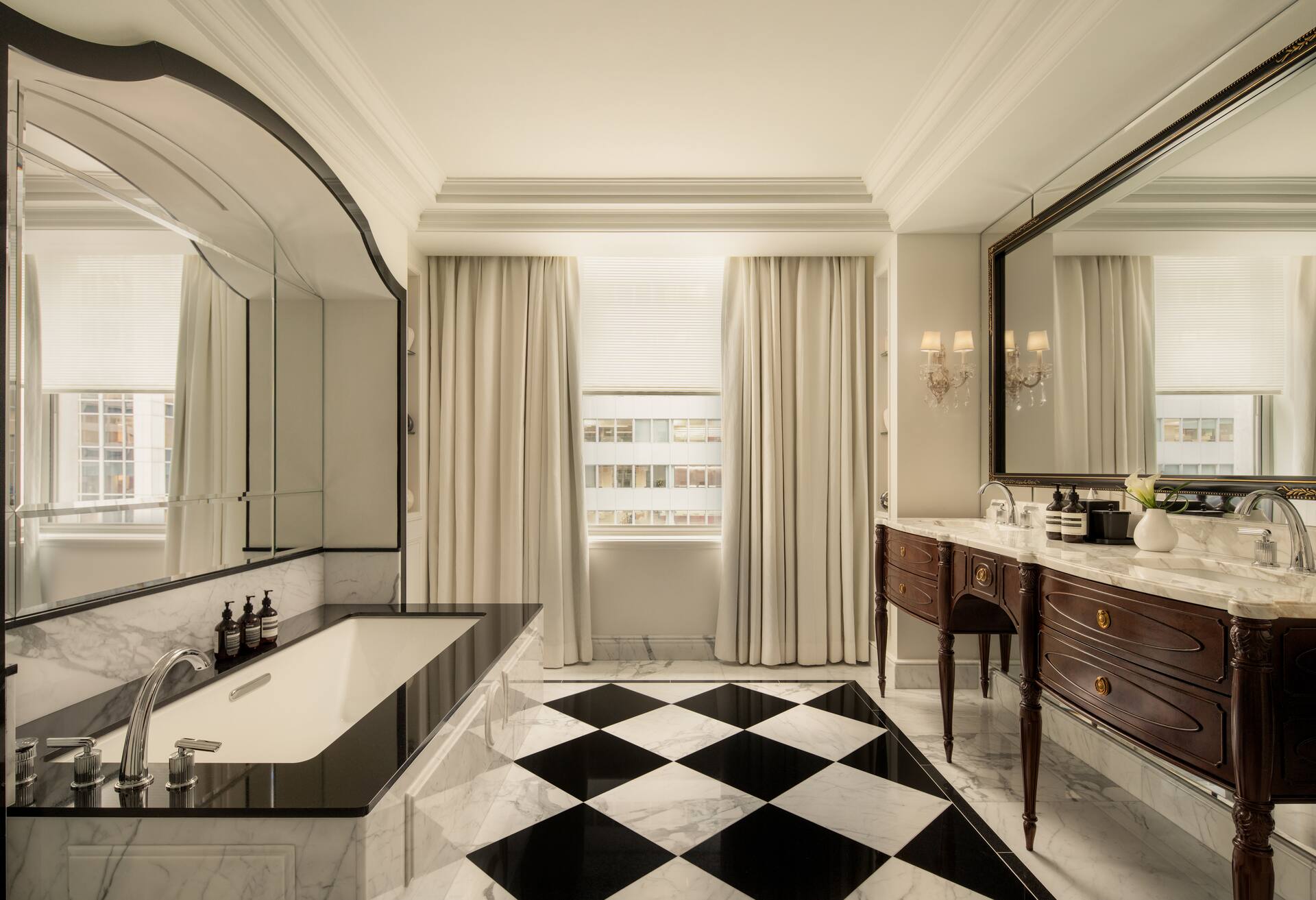 Empire Suite
