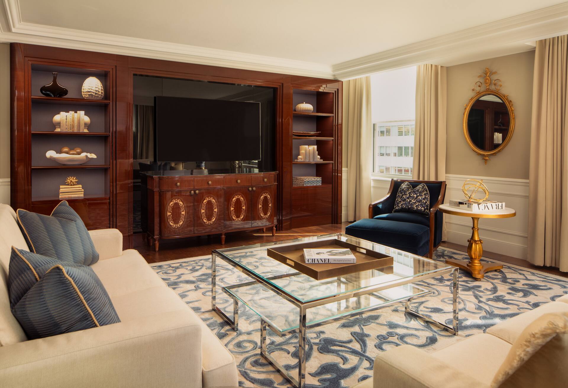 Empire Suite