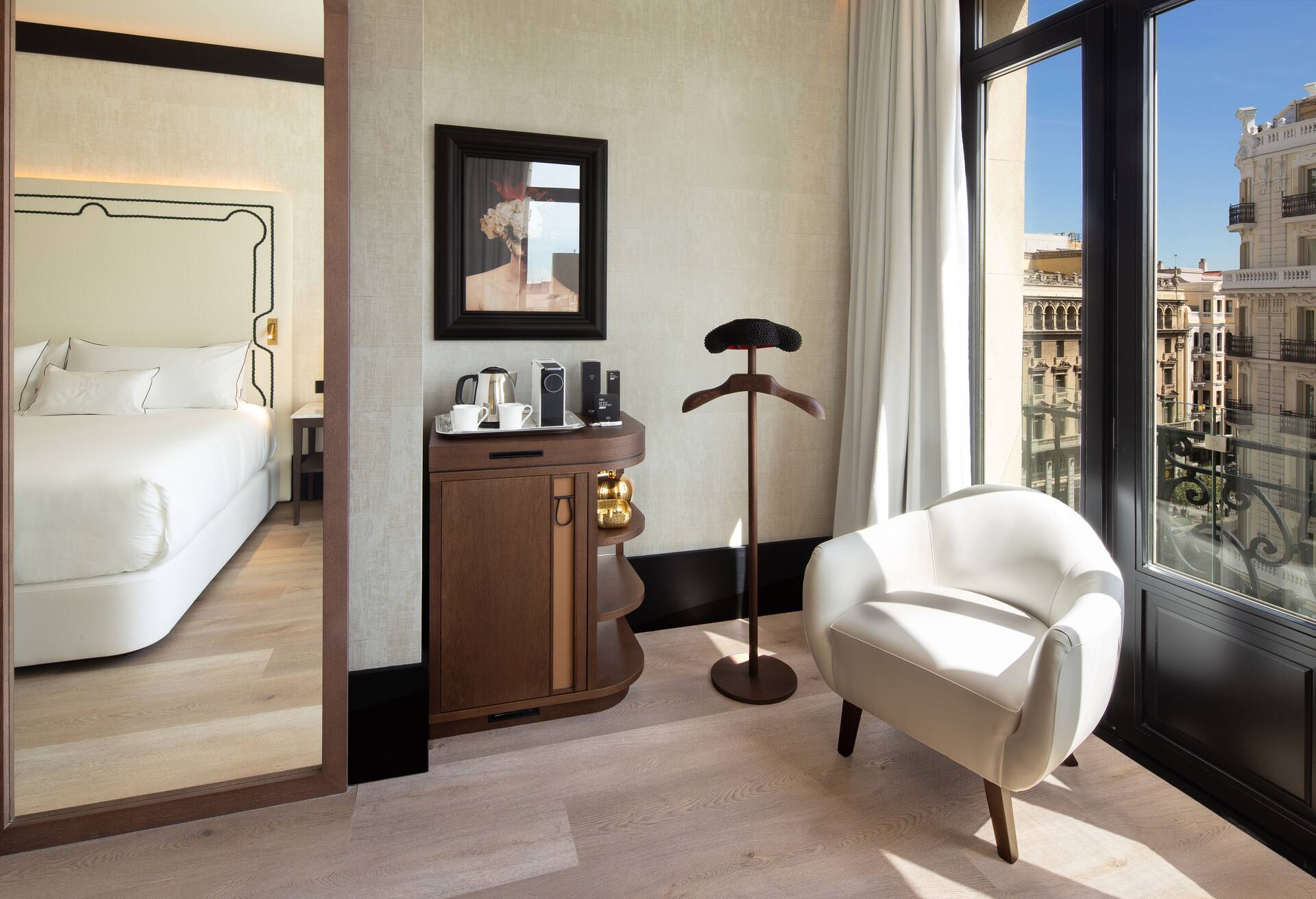 King Esperanza Room