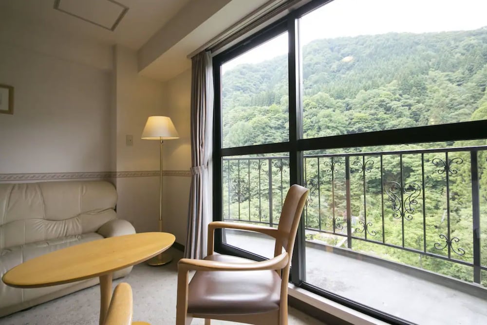 Twin Room, Half board, Non Smoking photo 2