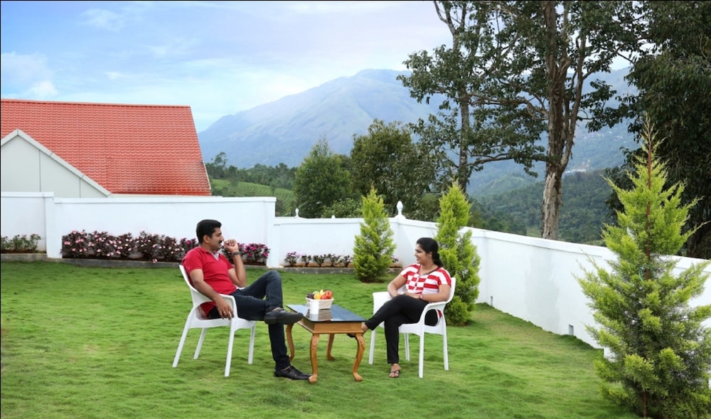 Luxury Villa, 2 Bedrooms, Garden View, Garden Area photo 3
