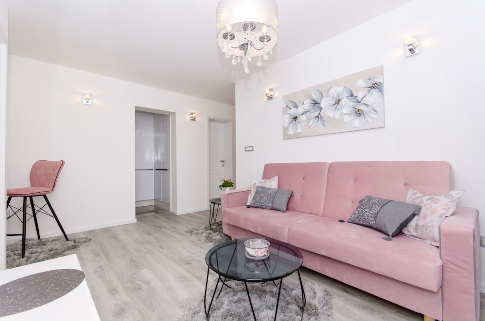 Apartment (A1)