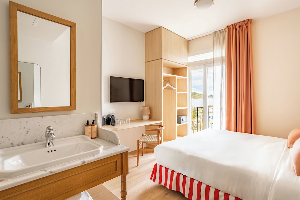 Classic Room, Sea View photo 1