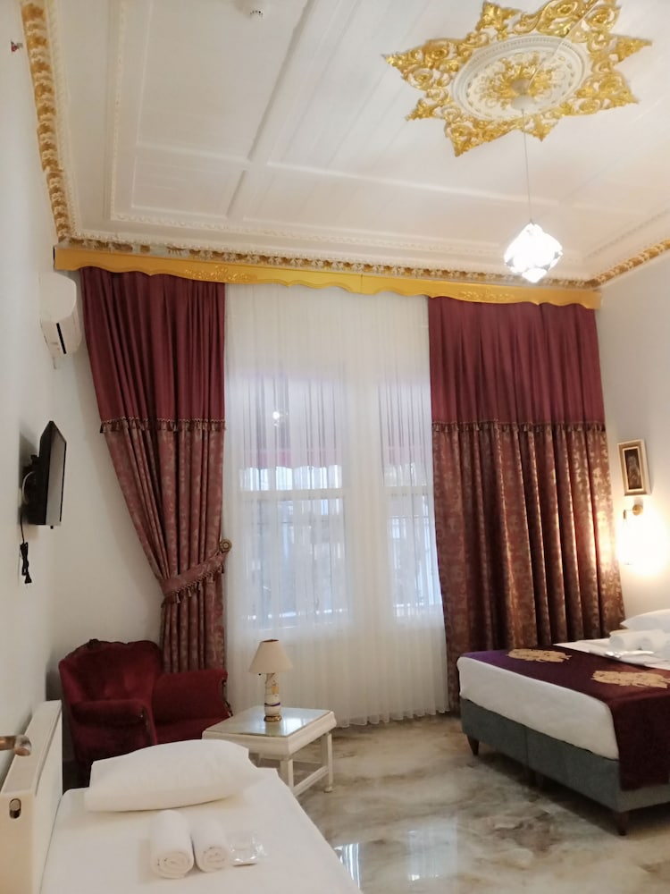 Standard Room photo 1
