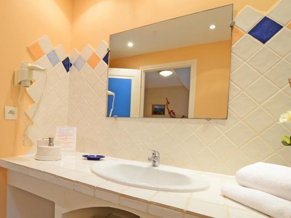 Apartment, Private Bathroom, Sea View (3) photo 2