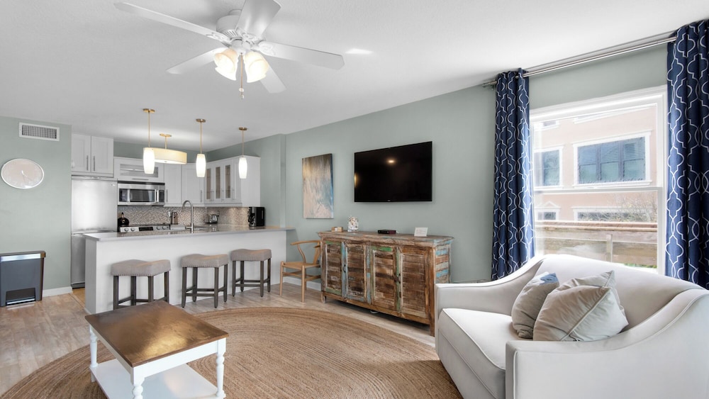 Condo, 1 Queen Bed with Sofa bed, Patio, Ocean View (Mistral 1) photo 2