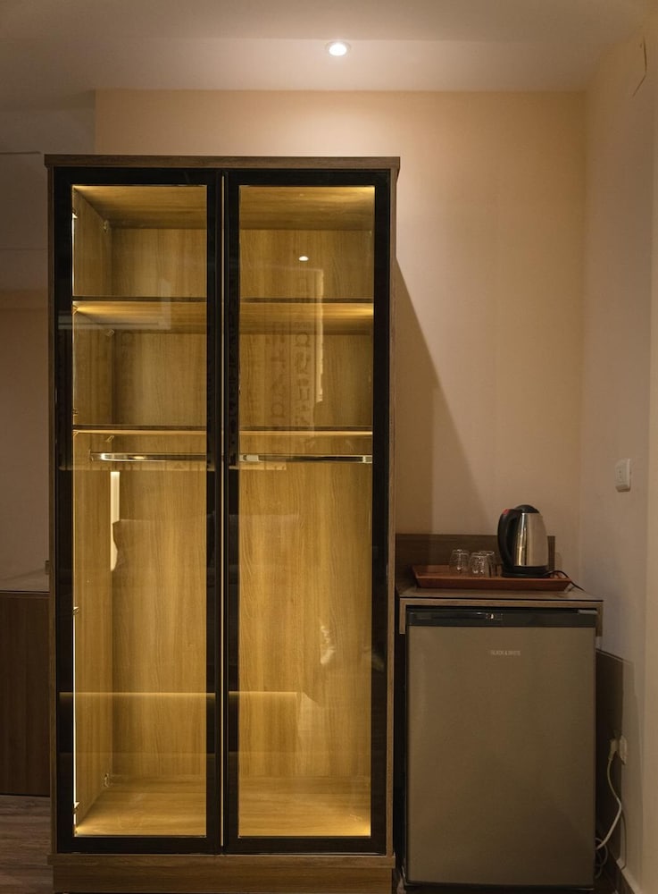 Royal Triple Room, Multiple Beds, Non Smoking, City View photo 3