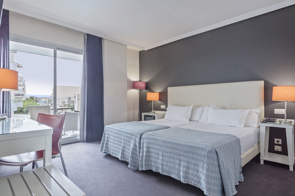Standard Room photo 3