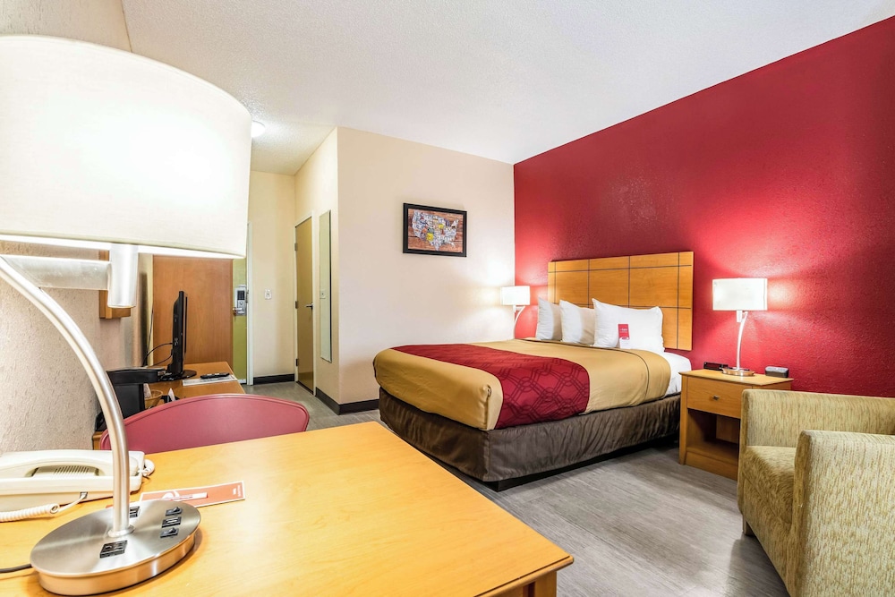 Room, 1 Queen Bed, Accessible, Non Smoking - Photo 2