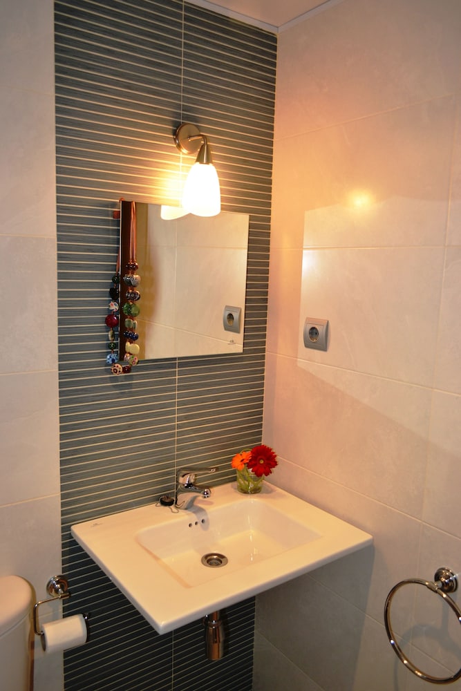 Apartment, 3 Bedrooms (6 people) photo 2
