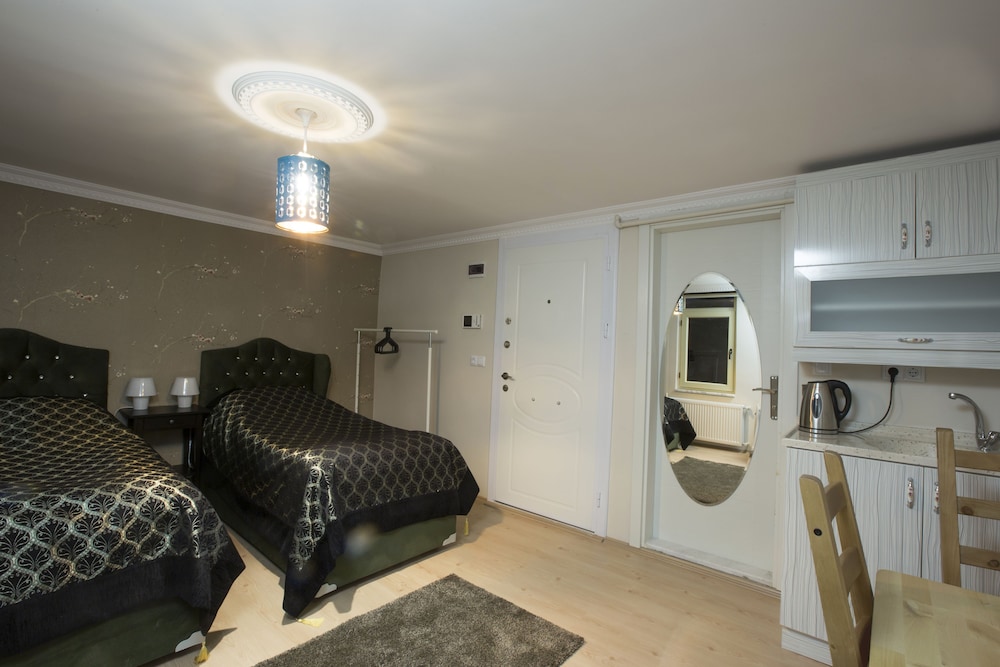 Deluxe Twin Room photo 3