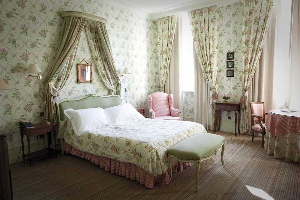 Luxury Room