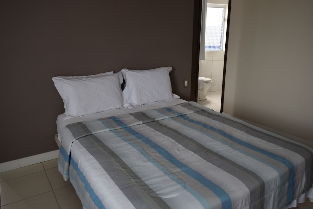 Grand Apartment, 3 Bedrooms, Sea View photo 3