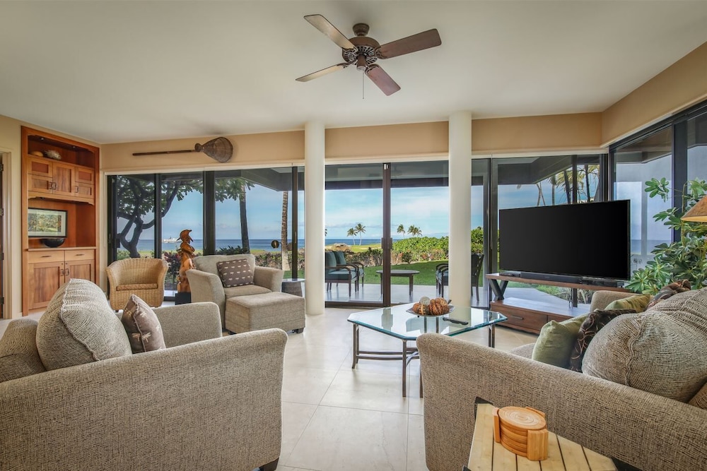 Signature Room, 2 Bedrooms, Ocean View (Hole Platinum) photo 2