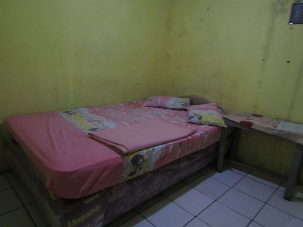 Economy Room photo 2