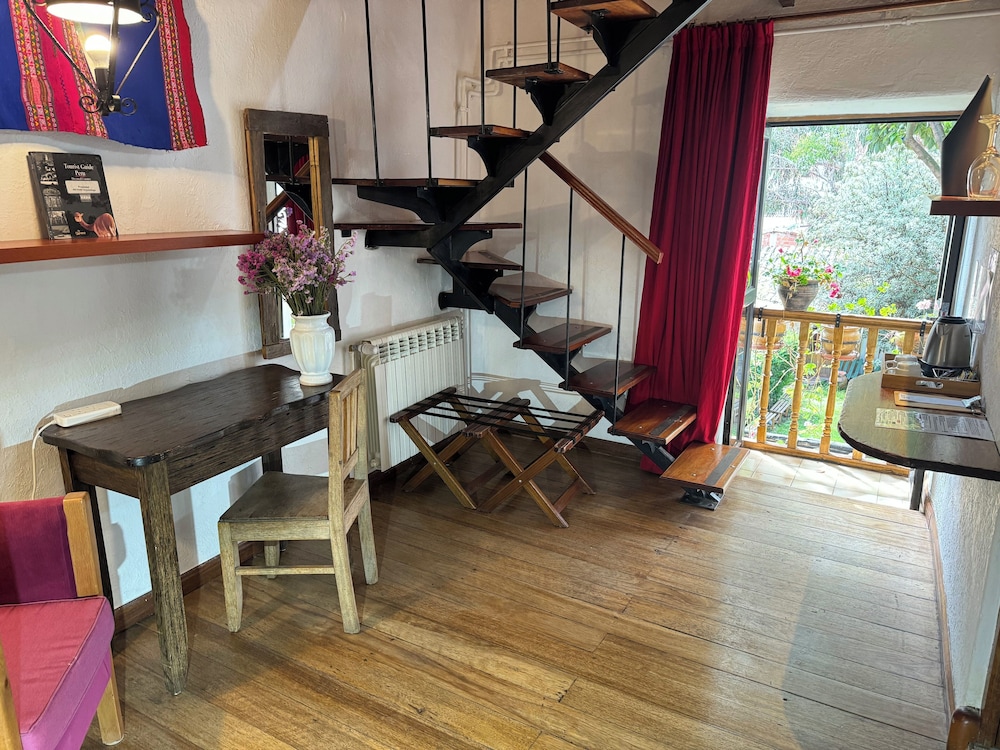 Duplex, 1 Queen Bed, Balcony, Mountain View photo 1