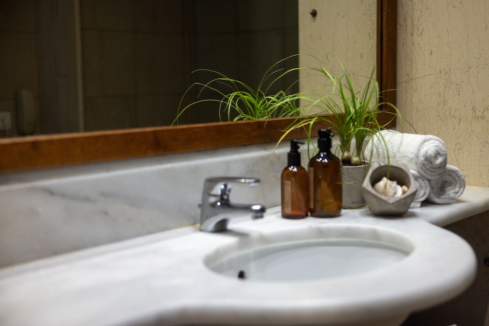 Junior Suite, Beachfront (Sharing Pool -AD) - Photo 3