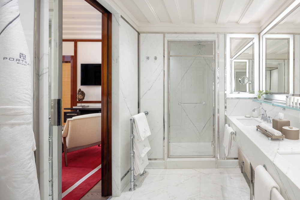 Deluxe Studio with Garden (Non Smoking)