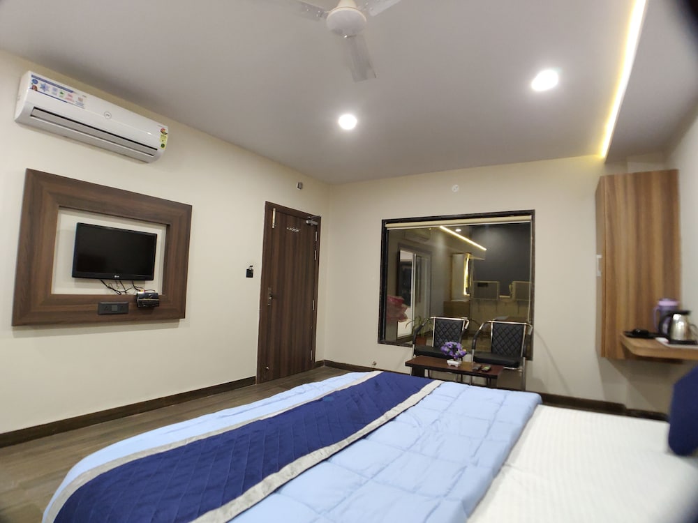 Deluxe Room, 1 Double Bed photo 3