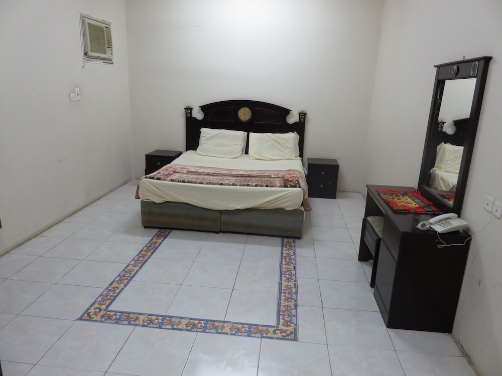 Apartment, 1 Bedroom (Without Living Room) photo 2