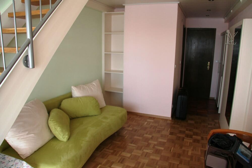 Traditional Double Room, Multiple Beds, Non Smoking, Courtyard View photo 2