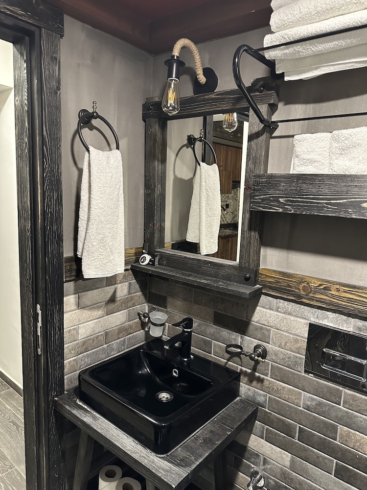 Luxury Double or Twin Room photo 3