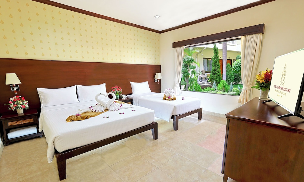 Deluxe Apartment, 2 Twin Beds, Garden View - Photo 2