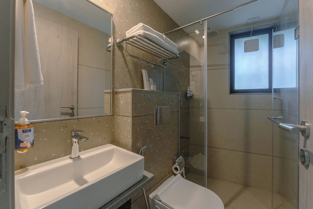 Superior Double or Twin Room photo 3