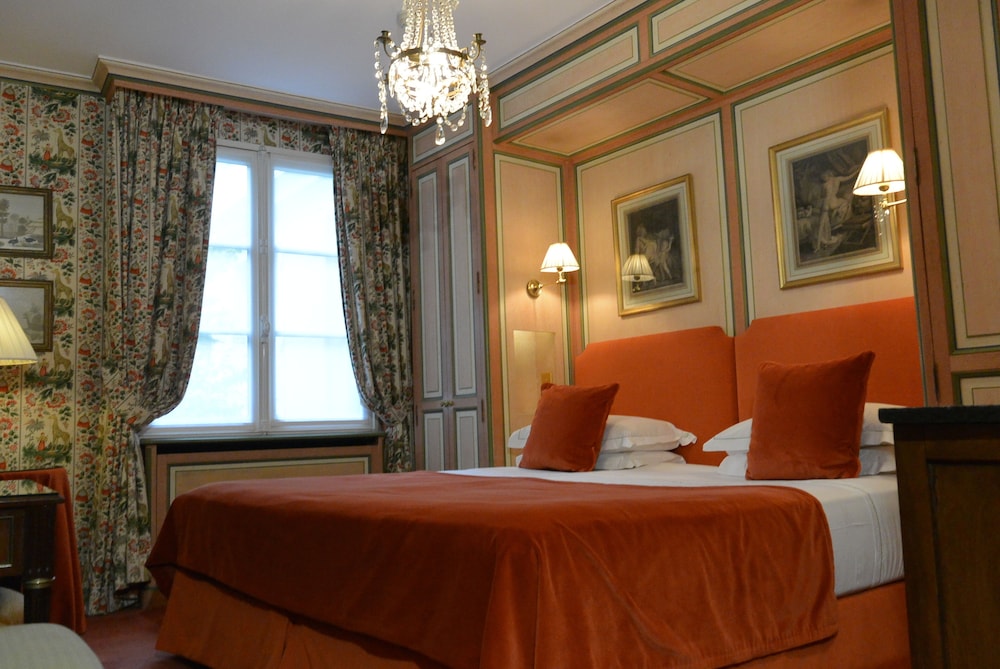 Luxury Suite thumbnail 5