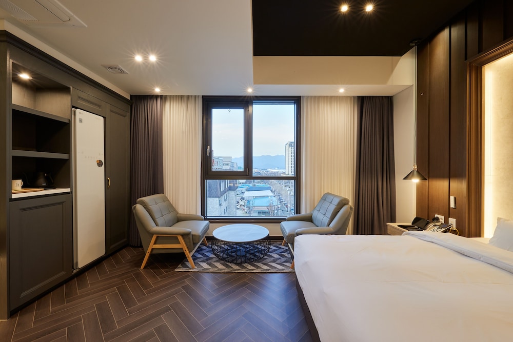 Signature Double Room - Photo 5